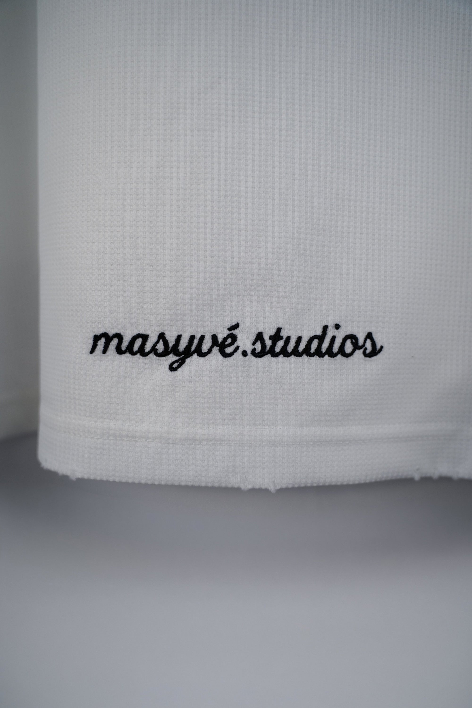 MASYVE LONGSLEEVE